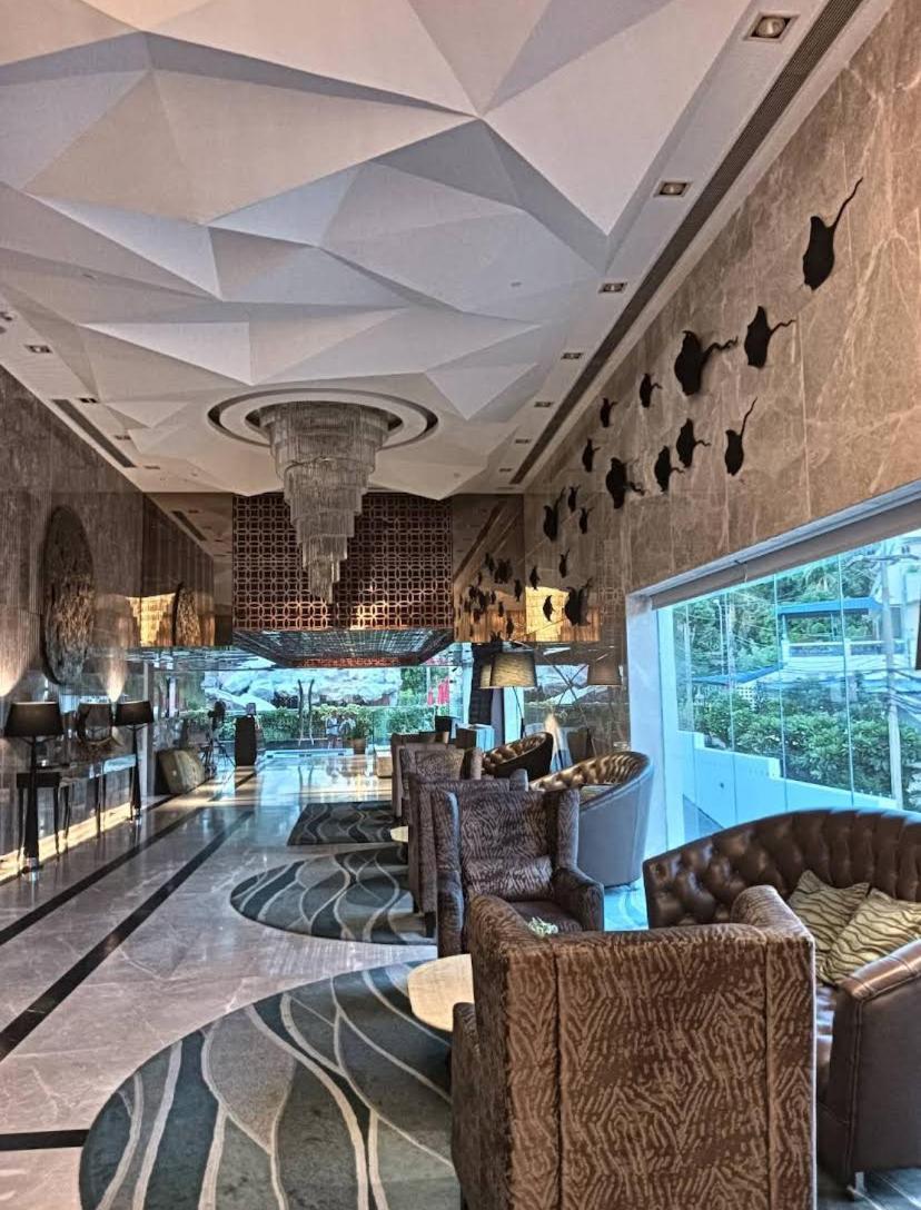 Hill And Super Seaview Pattaya